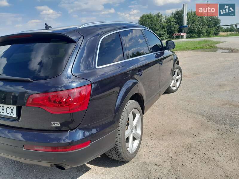 Внедорожник / Кроссовер Audi Q7 2007 в Тернополе