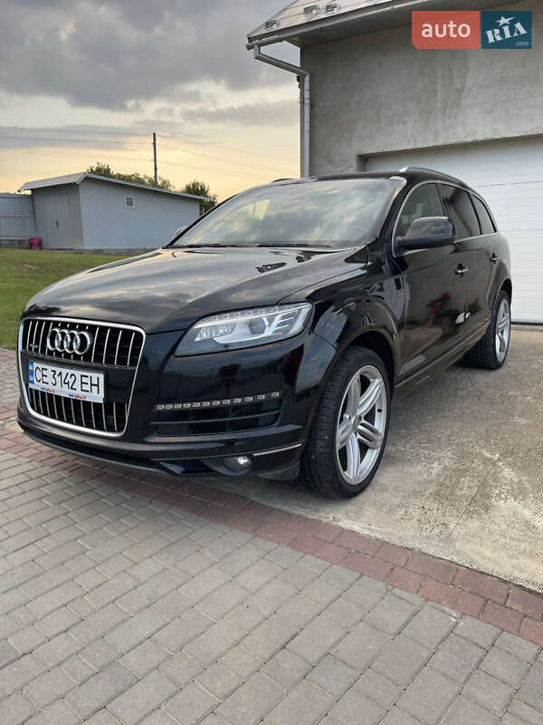 Внедорожник / Кроссовер Audi Q7 2010 в Черновцах