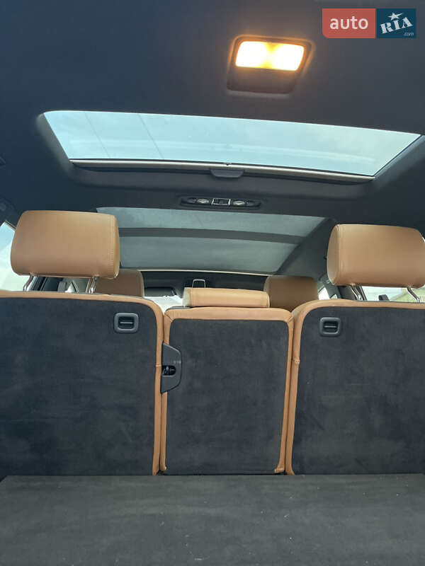 Внедорожник / Кроссовер Audi Q7 2010 в Черновцах