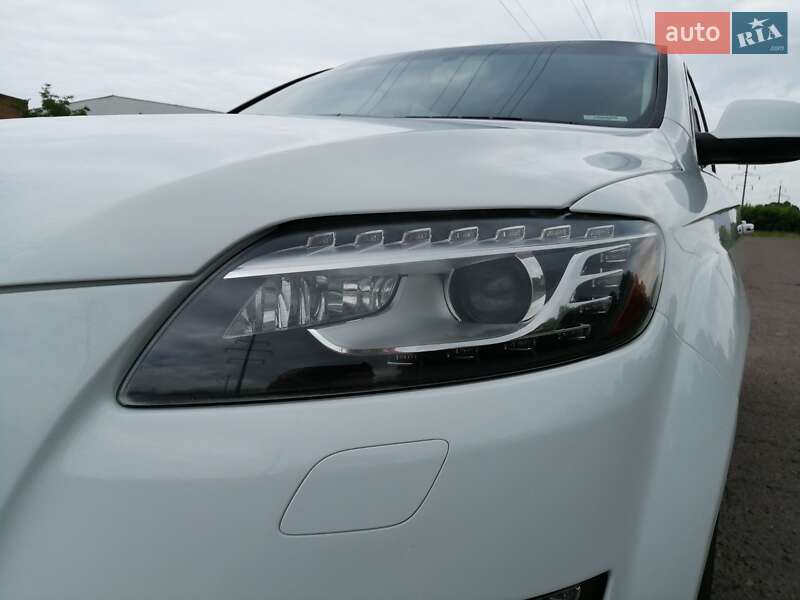 Внедорожник / Кроссовер Audi Q7 2015 в Полтаве