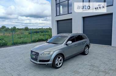 Позашляховик / Кросовер Audi Q7 2007 в Тячеві