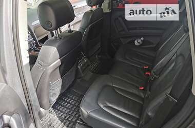 Внедорожник / Кроссовер Audi Q7 2011 в 