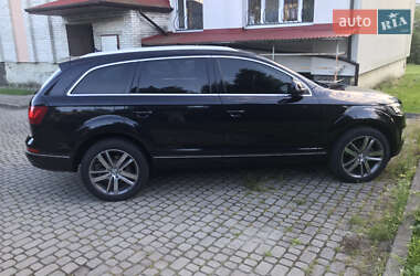 Внедорожник / Кроссовер Audi Q7 2009 в 