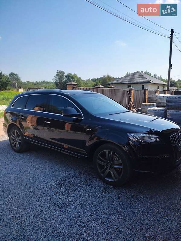 Позашляховик / Кросовер Audi Q7 2010 в Львові