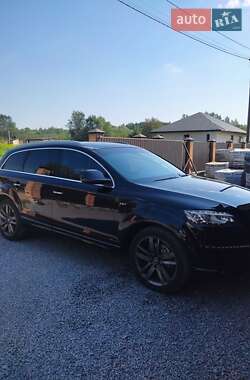 Внедорожник / Кроссовер Audi Q7 2010 в 