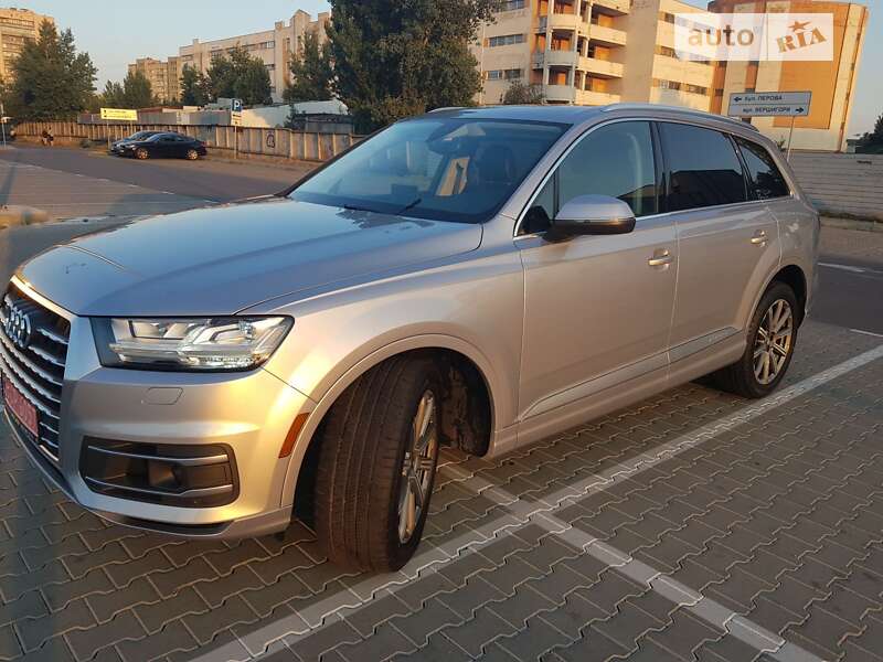 Внедорожник / Кроссовер Audi Q7 2018 в Киеве фото 16 Внедорожник / Кроссовер Audi Q7 2018 в Киеве