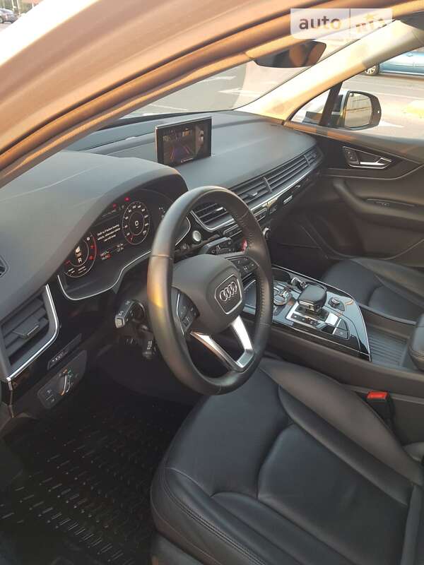 Внедорожник / Кроссовер Audi Q7 2018 в Киеве фото 50 Внедорожник / Кроссовер Audi Q7 2018 в Киеве
