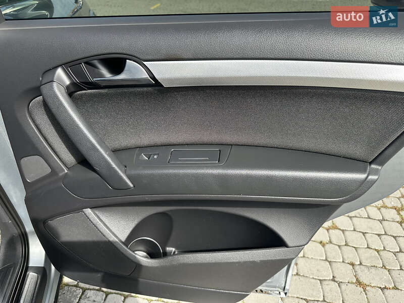 Внедорожник / Кроссовер Audi Q7 2006 в Черновцах фото 25 Внедорожник / Кроссовер Audi Q7 2006 в Черновцах