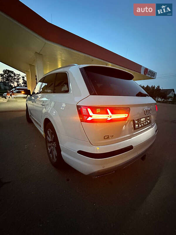 Позашляховик / Кросовер Audi Q7 2017 в Львові фото 3 Позашляховик / Кросовер Audi Q7 2017 в Львові