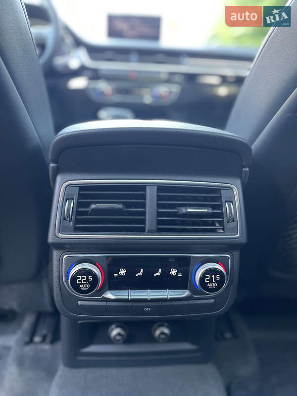 Внедорожник / Кроссовер Audi Q7 2019 в Тернополе