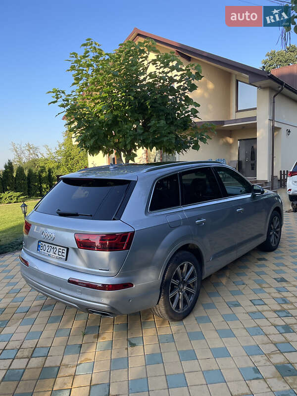 Внедорожник / Кроссовер Audi Q7 2019 в Тернополе