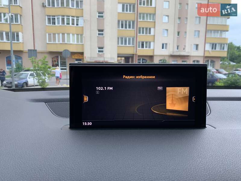 Позашляховик / Кросовер Audi Q7 2015 в Львові