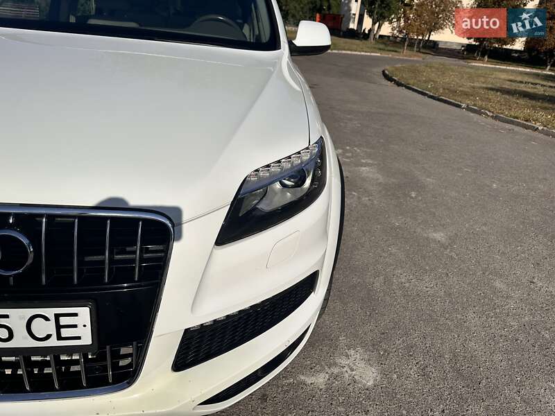 Внедорожник / Кроссовер Audi Q7 2010 в Кременчуге