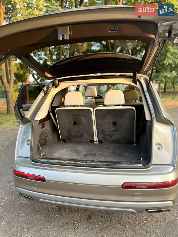 Внедорожник / Кроссовер Audi Q7 2017 в Кривом Роге фото 24 Внедорожник / Кроссовер Audi Q7 2017 в Кривом Роге