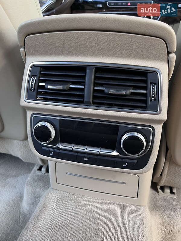 Позашляховик / Кросовер Audi Q7 2017 в Кривому Розі
