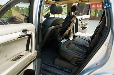 Внедорожник / Кроссовер Audi Q7 2006 в 