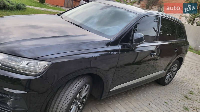 Внедорожник / Кроссовер Audi Q7 2018 в Днепре