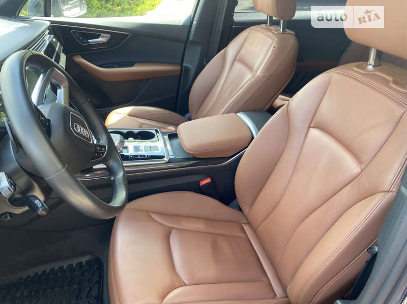 Внедорожник / Кроссовер Audi Q7 2020 в Умани фото 29 Внедорожник / Кроссовер Audi Q7 2020 в Умани