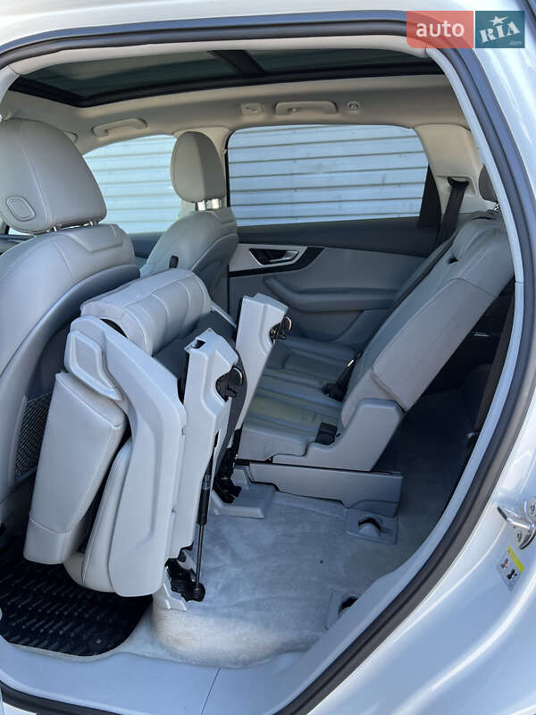 Позашляховик / Кросовер Audi Q7 2018 в Полтаві фото 30 Позашляховик / Кросовер Audi Q7 2018 в Полтаві