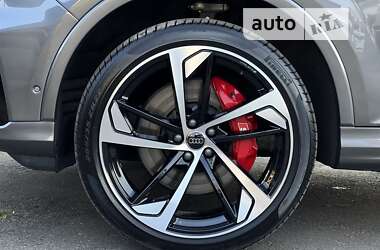 Позашляховик / Кросовер Audi Q7 2019 в 