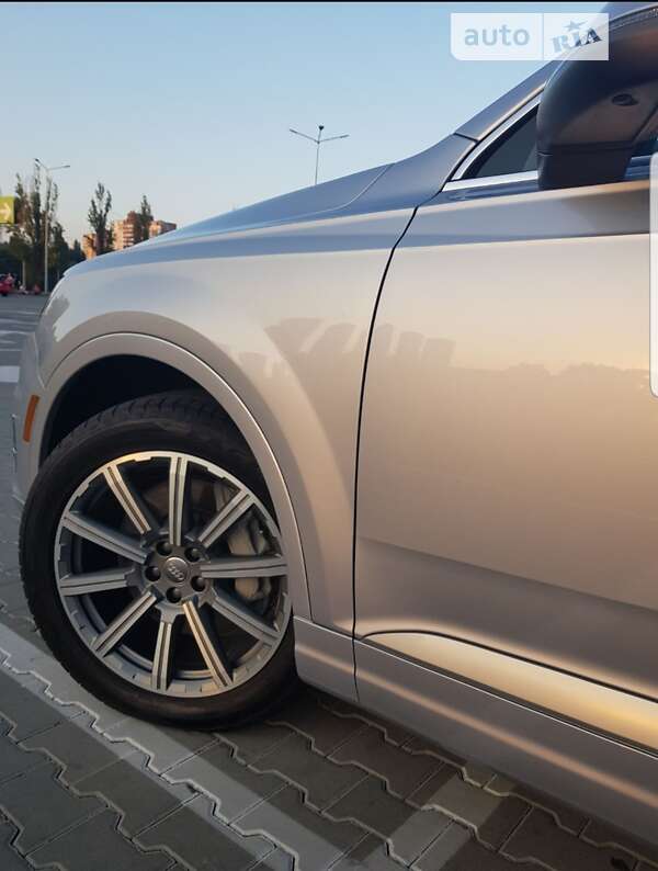 Внедорожник / Кроссовер Audi Q7 2018 в Киеве фото 58 Внедорожник / Кроссовер Audi Q7 2018 в Киеве