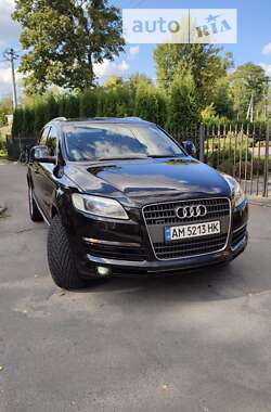 Внедорожник / Кроссовер Audi Q7 2006 в 