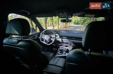 Внедорожник / Кроссовер Audi Q7 2016 в Хмельницком