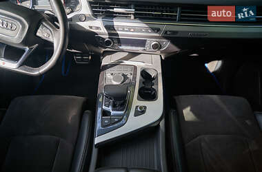 Внедорожник / Кроссовер Audi Q7 2016 в Хмельницком