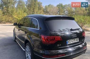 Позашляховик / Кросовер Audi Q7 2015 в Дніпрі