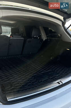 Внедорожник / Кроссовер Audi Q7 2014 в 