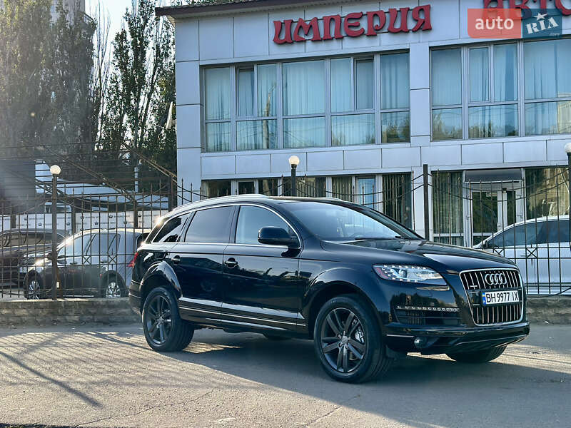 Внедорожник / Кроссовер Audi Q7 2013 в Одессе