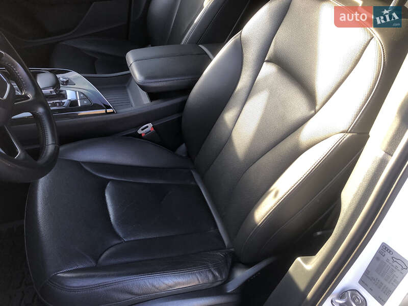 Внедорожник / Кроссовер Audi Q7 2016 в Лозовой