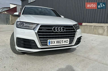 Внедорожник / Кроссовер Audi Q7 2018 в Шепетовке