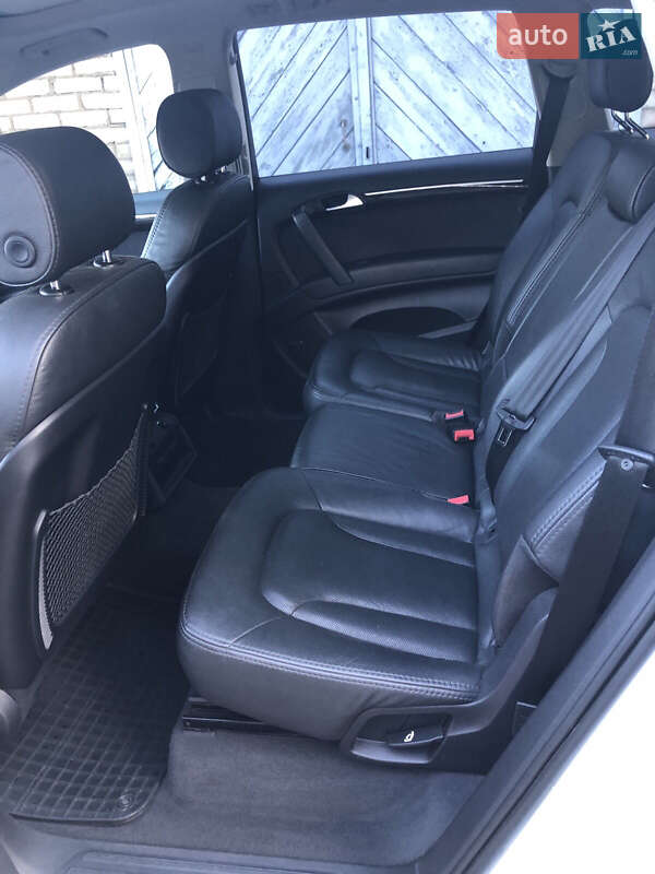 Внедорожник / Кроссовер Audi Q7 2013 в Львове