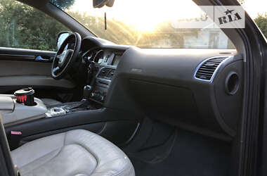 Внедорожник / Кроссовер Audi Q7 2007 в 