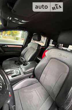 Внедорожник / Кроссовер Audi Q7 2010 в Залещиках