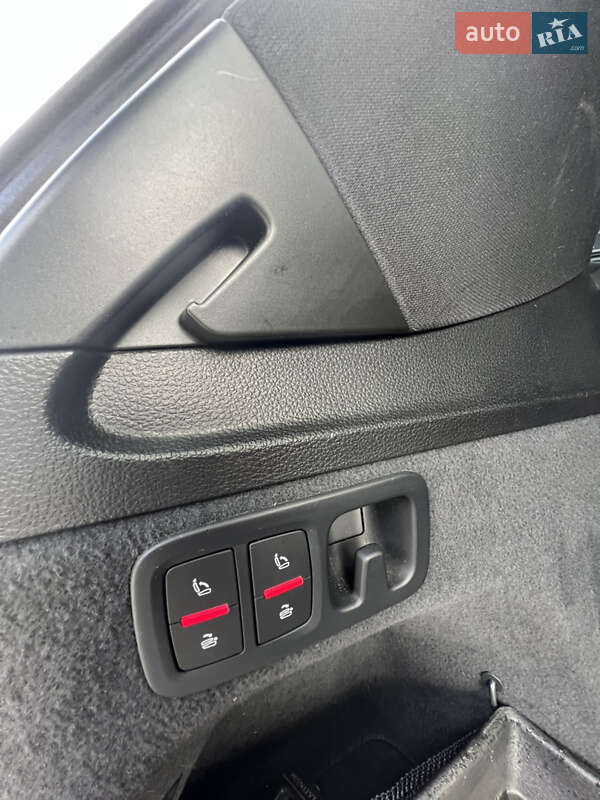 Внедорожник / Кроссовер Audi Q7 2016 в Ужгороде фото 17 Внедорожник / Кроссовер Audi Q7 2016 в Ужгороде