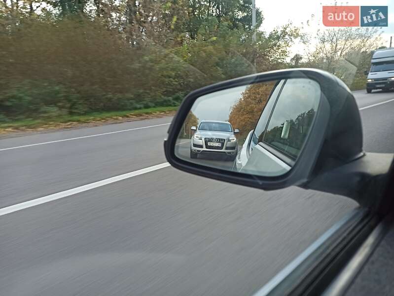 Позашляховик / Кросовер Audi Q7 2014 в Львові