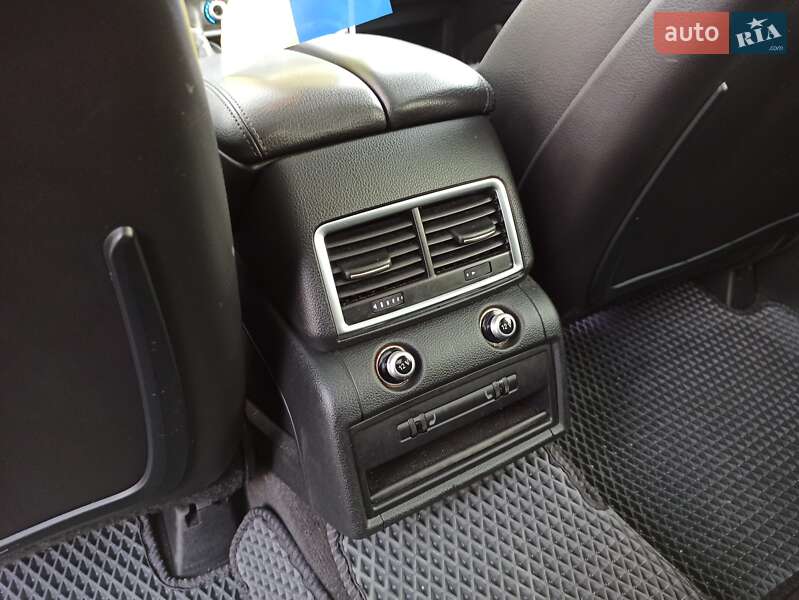 Позашляховик / Кросовер Audi Q7 2014 в Львові