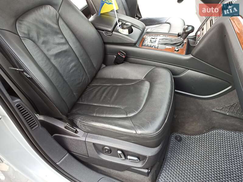 Позашляховик / Кросовер Audi Q7 2014 в Львові