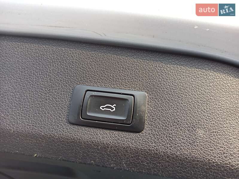 Позашляховик / Кросовер Audi Q7 2014 в Львові