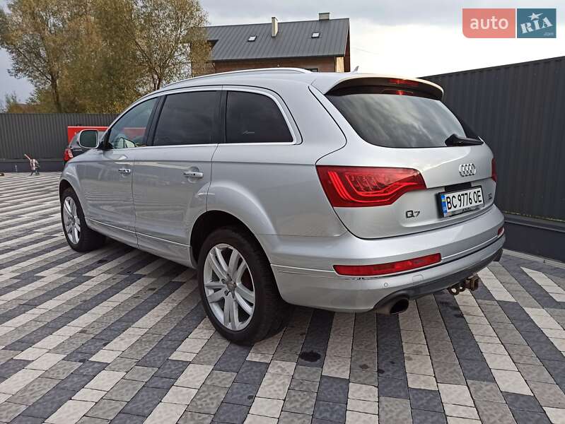 Позашляховик / Кросовер Audi Q7 2014 в Львові