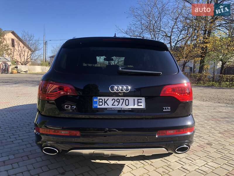 Позашляховик / Кросовер Audi Q7 2015 в Коломиї