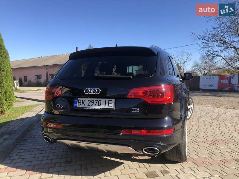 Позашляховик / Кросовер Audi Q7 2015 в Коломиї