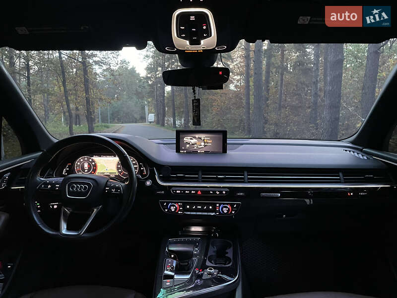 Внедорожник / Кроссовер Audi Q7 2016 в Львове