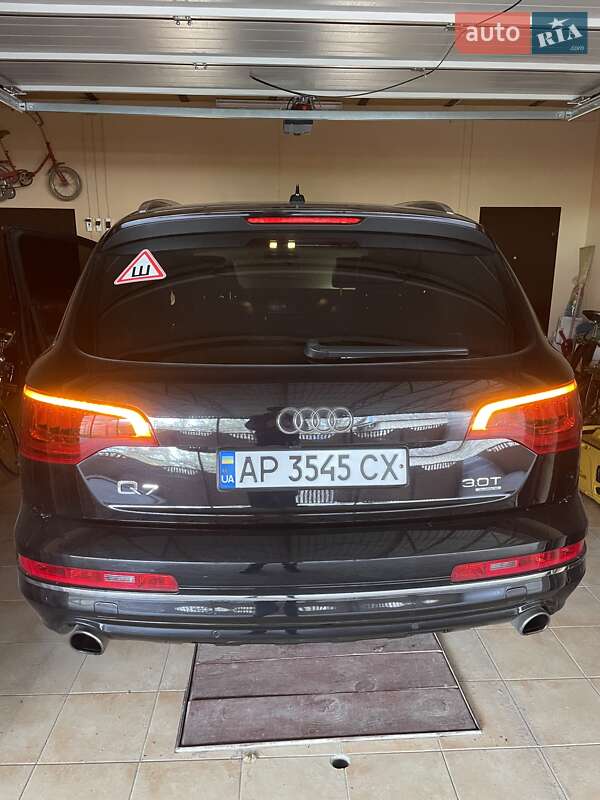 Внедорожник / Кроссовер Audi Q7 2015 в Запорожье