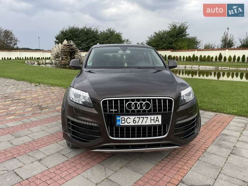 Внедорожник / Кроссовер Audi Q7 2014 в Городке