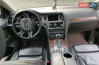 Внедорожник / Кроссовер Audi Q7 2014 в 