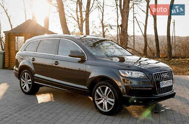 Внедорожник / Кроссовер Audi Q7 2010 в Бучаче