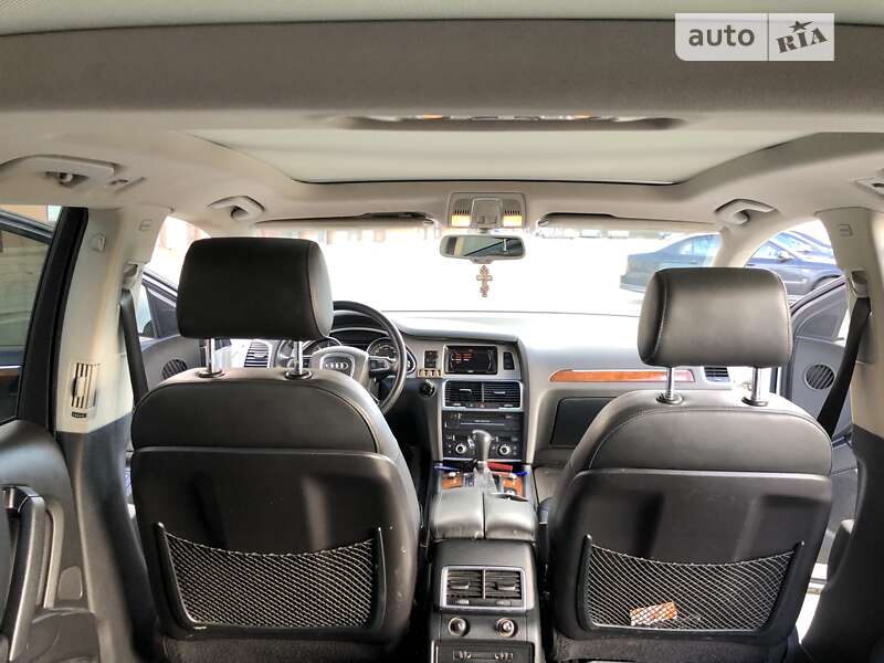 Внедорожник / Кроссовер Audi Q7 2010 в Тернополе